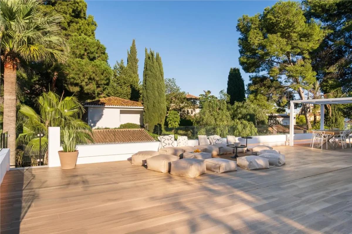 Villa Horizon 120 — Los Monteros Private Estate, Marbella view 13