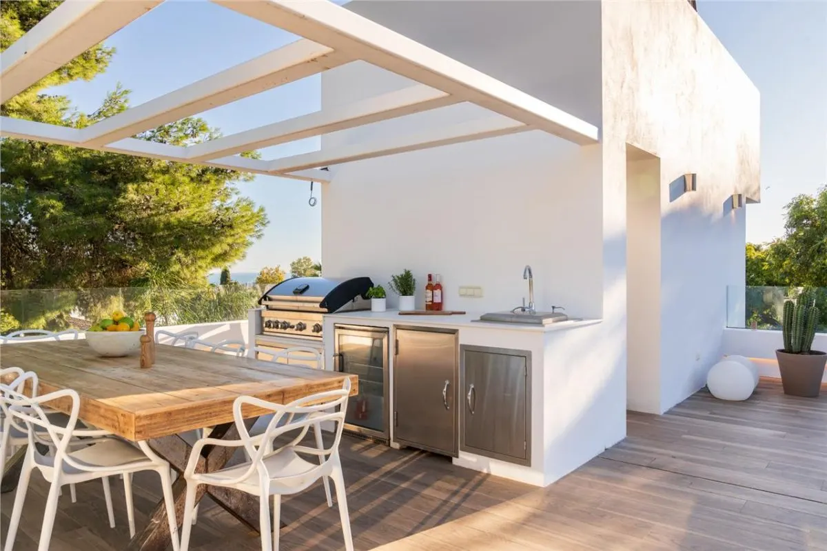 Villa Horizon 120 — Los Monteros Private Estate, Marbella view 16