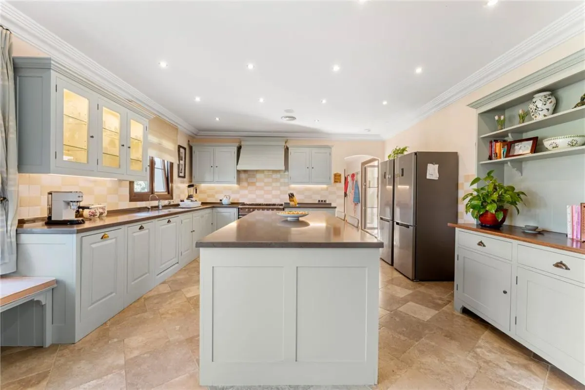 Private Belvedere Estate 112 — New Golden Mile, Estepona view 17