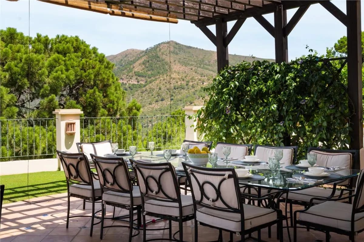 Private Belvedere Estate 112 — New Golden Mile, Estepona view 5