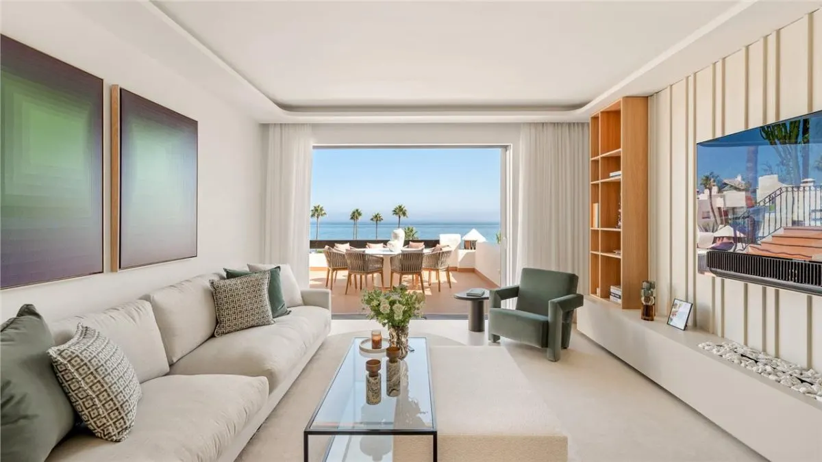Panoramic Horizon Penthouse 125 — Nagüeles, Estepona — Photograph 1