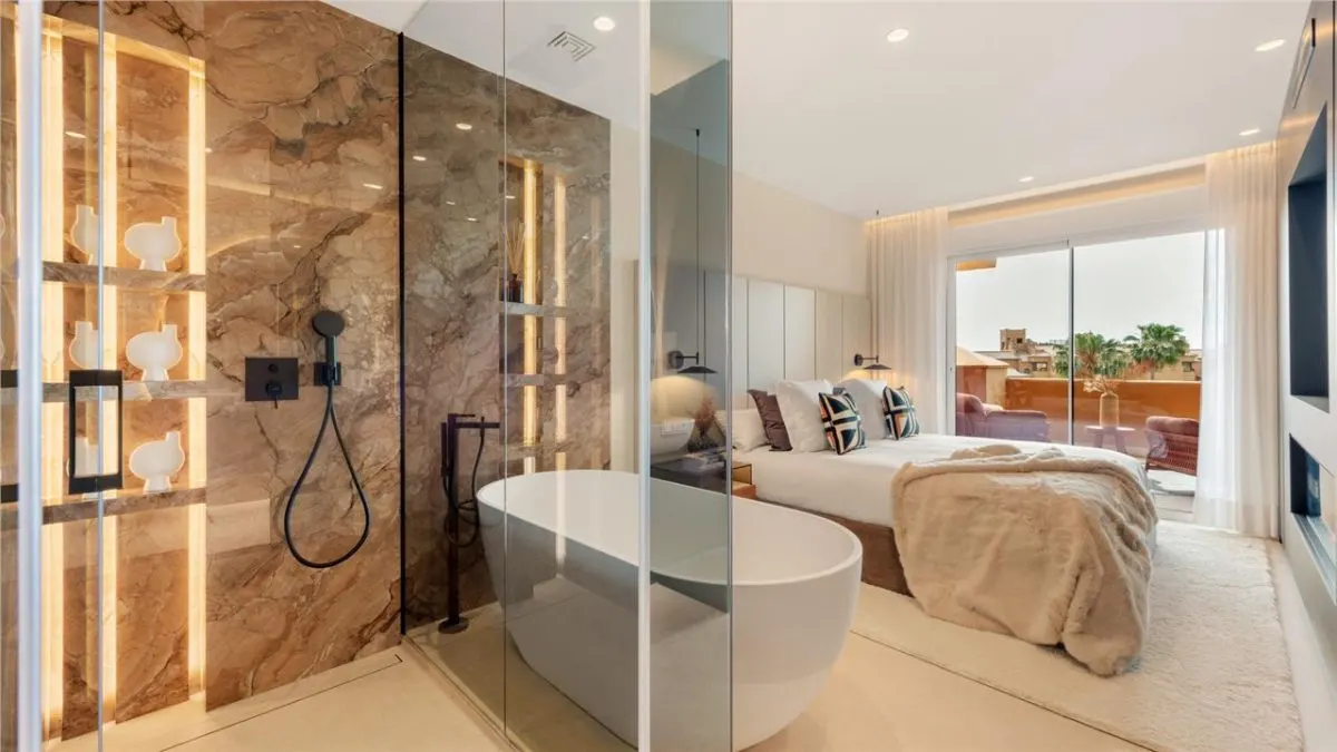 Executive Coastal Residence 124 — La Quinta, Estepona view 12