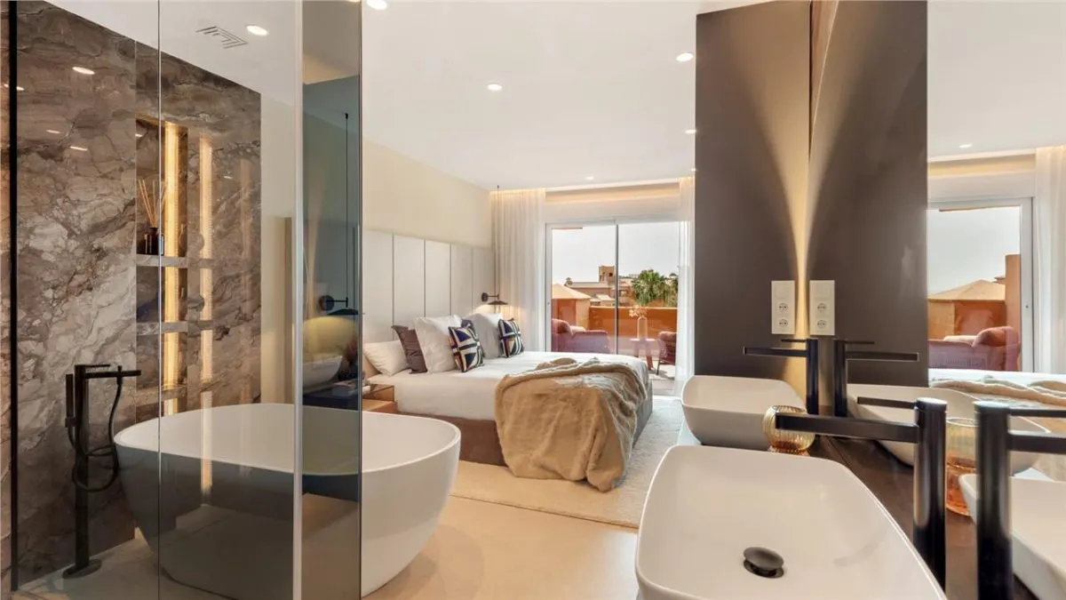 Executive Coastal Residence 124 — La Quinta, Estepona view 10