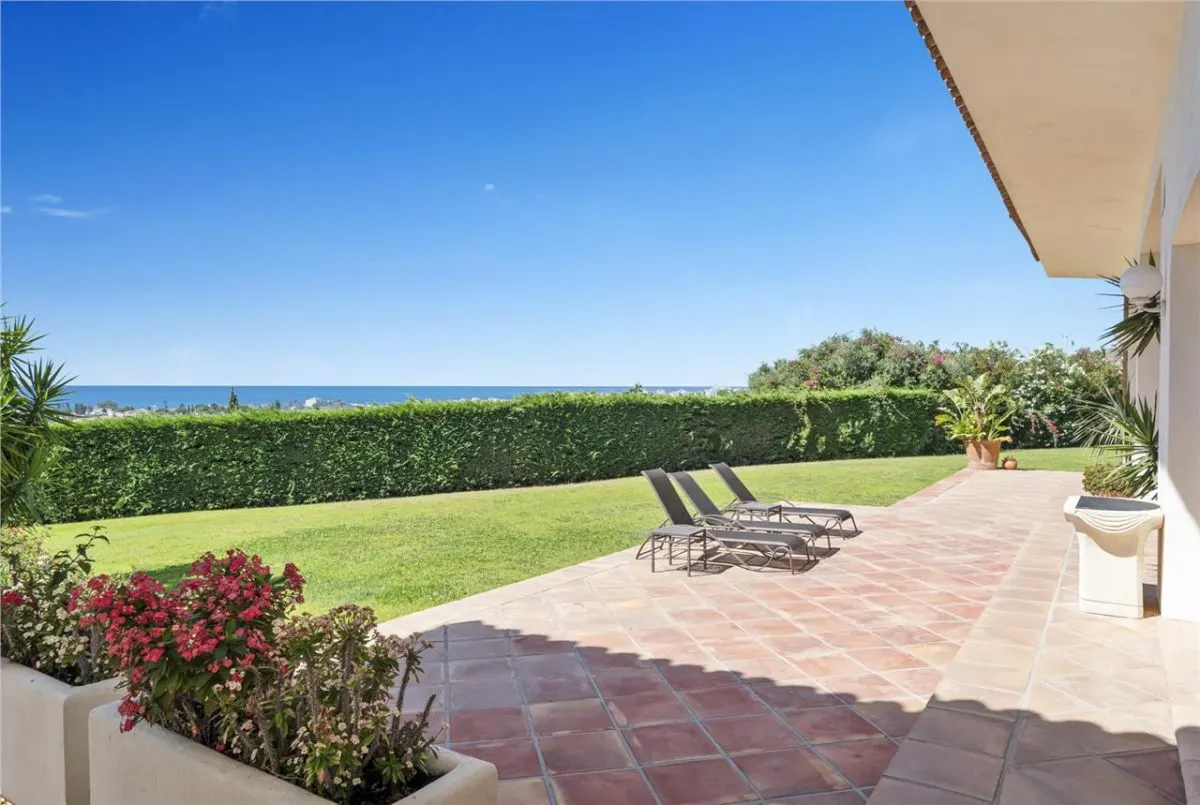 Contemporary Mediterranean Villa 115 — La Quinta, Benahavis — Photograph 1