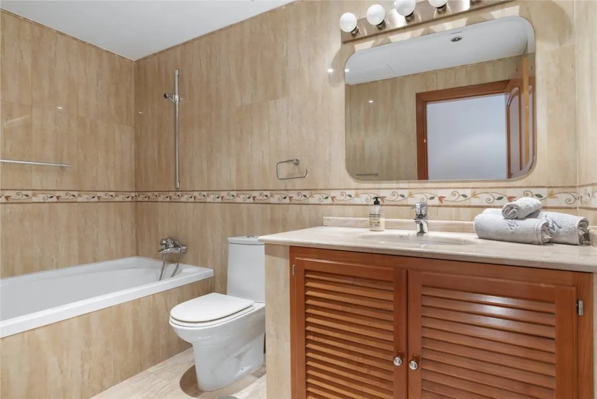 Contemporary Mediterranean Villa 115 — La Quinta, Benahavis view 18