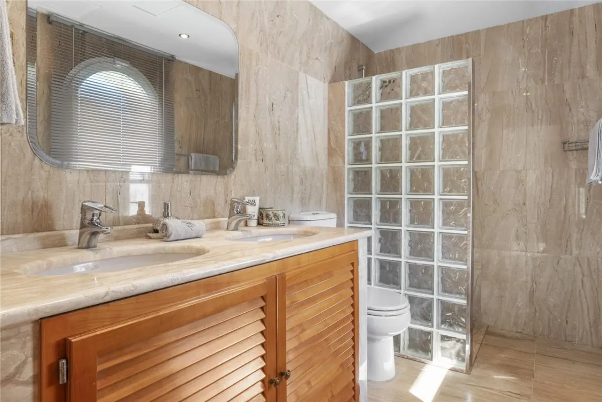 Contemporary Mediterranean Villa 115 — La Quinta, Benahavis view 20