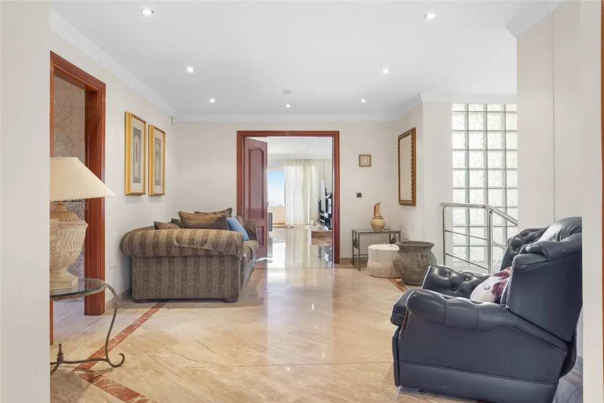 Contemporary Mediterranean Villa 115 — La Quinta, Benahavis view 22