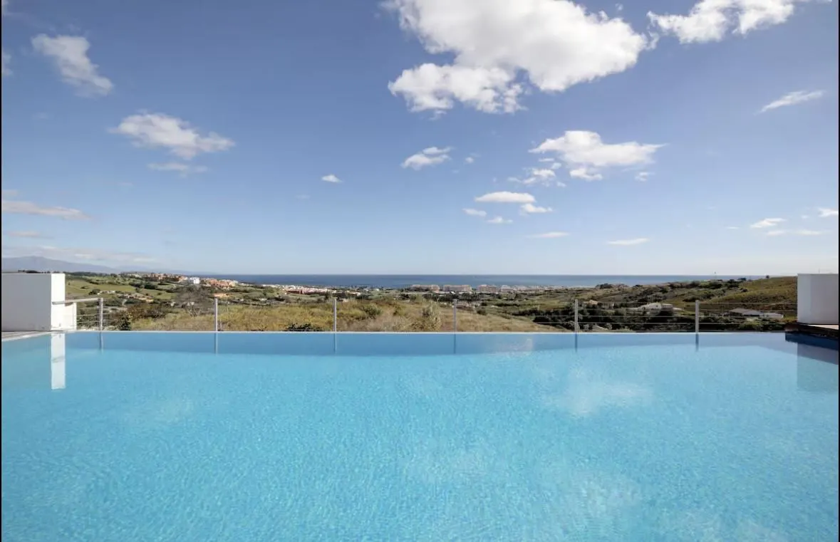 Villa Horizon 130 — Sierra Blanca Private Estate, Manilva view 3
