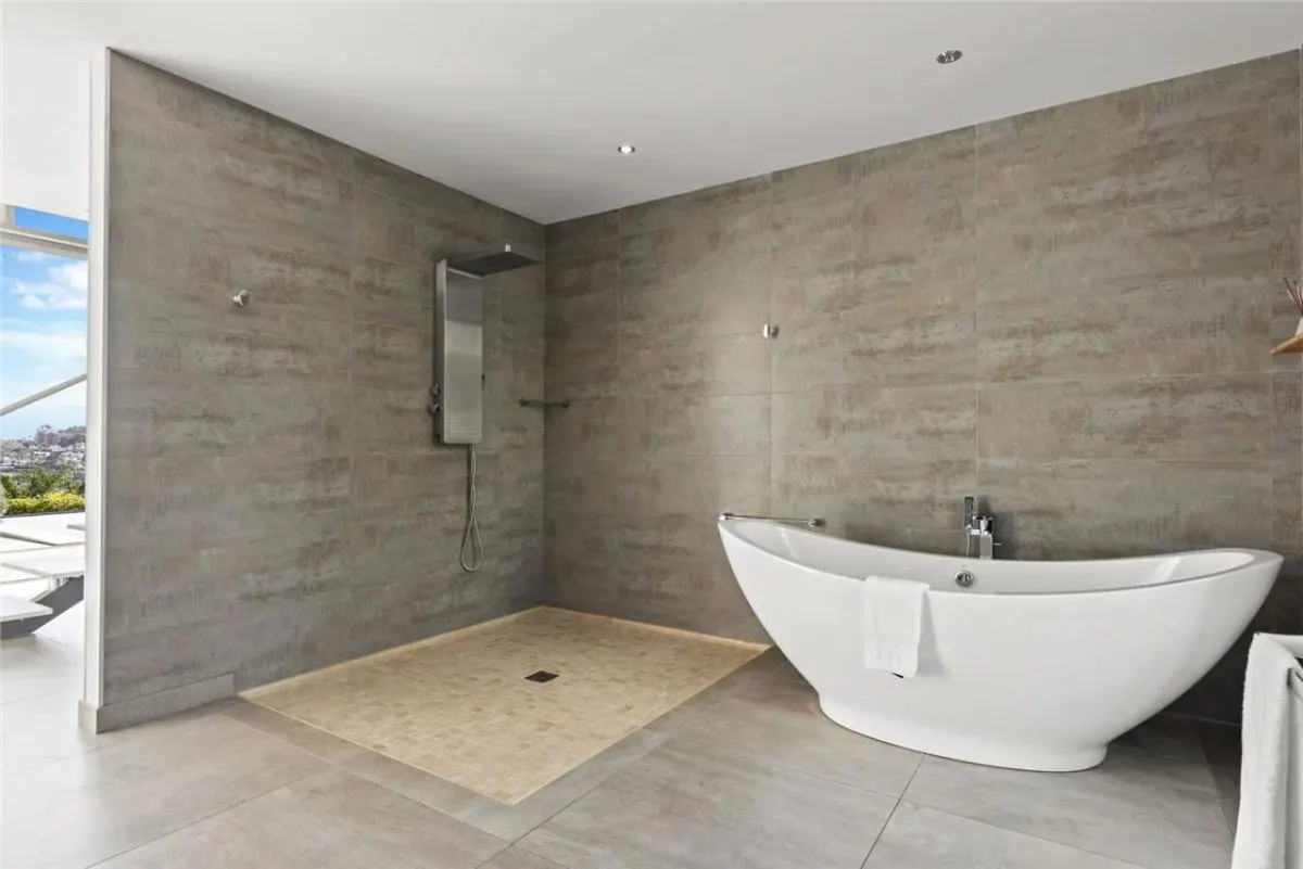 Contemporary Mediterranean Villa 155 — Capanes del Golf, Benahavis view 19