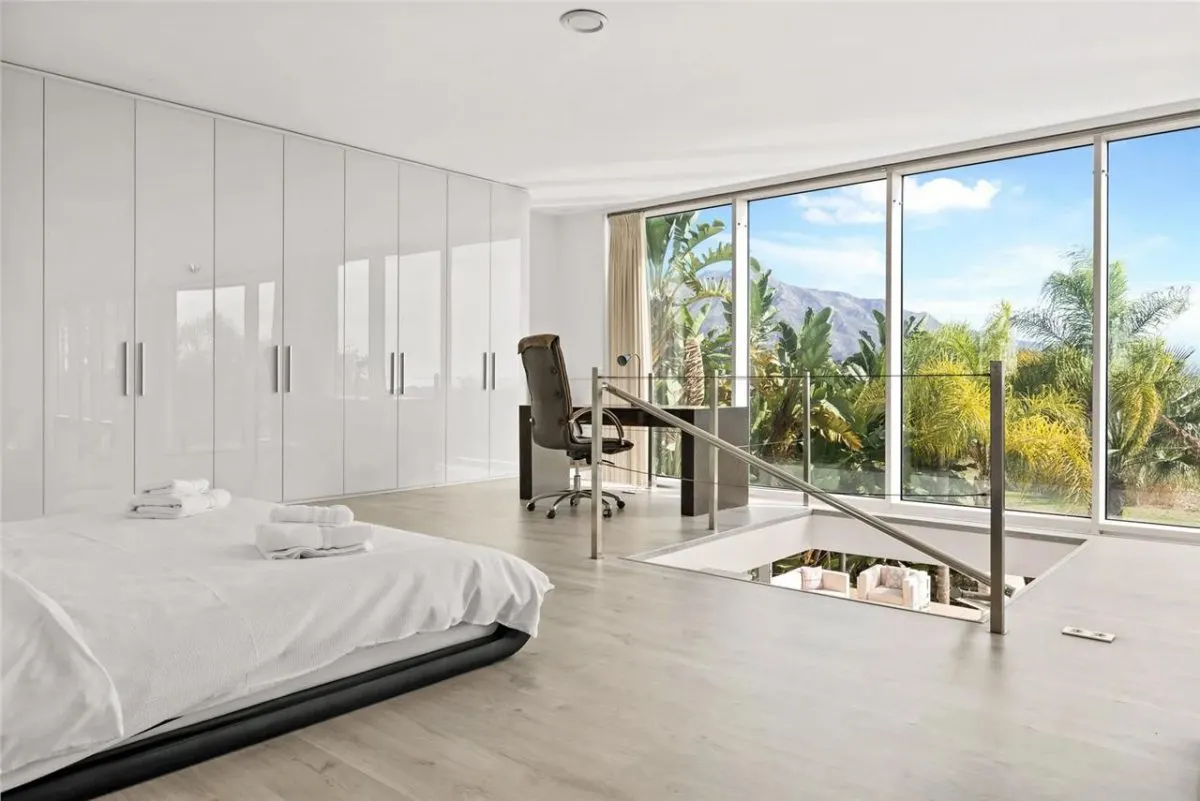 Contemporary Mediterranean Villa 155 — Capanes del Golf, Benahavis view 5