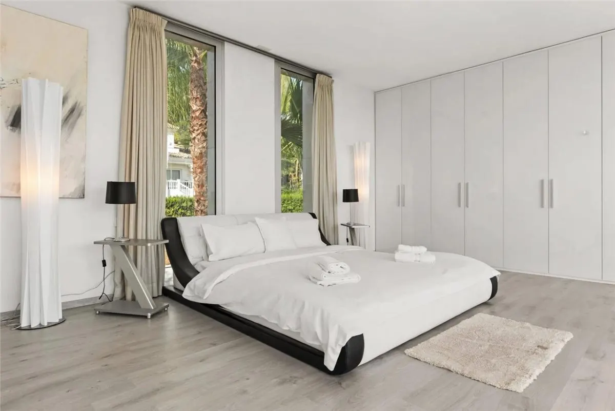 Contemporary Mediterranean Villa 155 — Capanes del Golf, Benahavis view 7