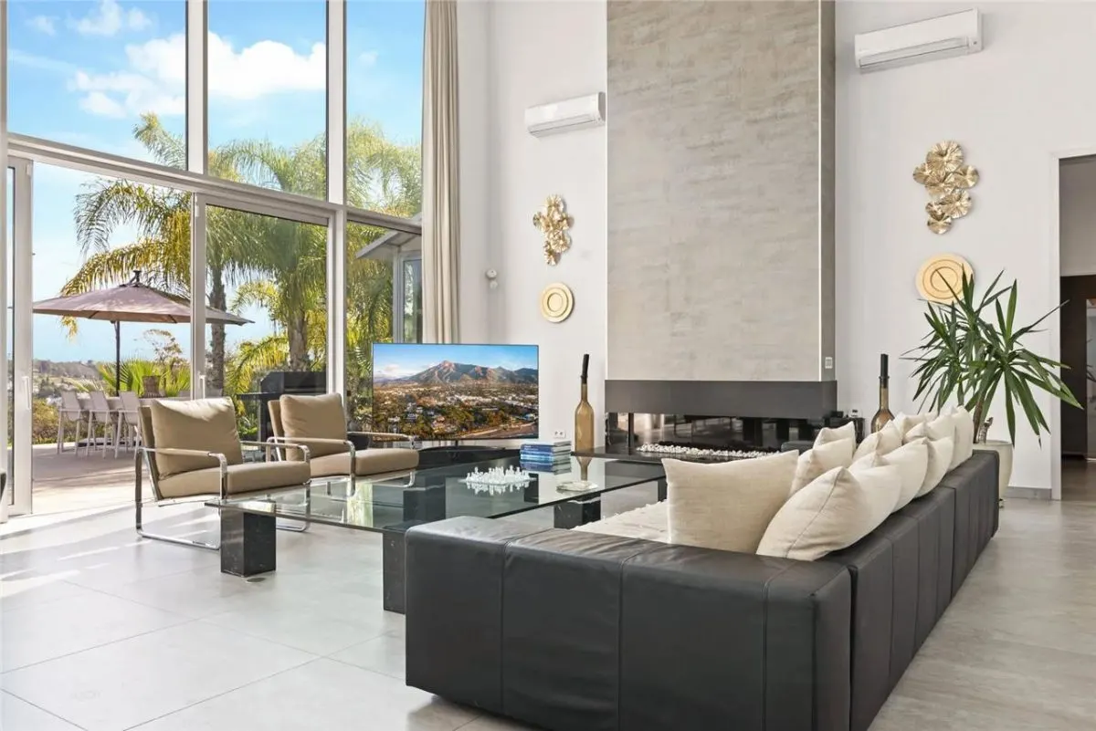 Contemporary Mediterranean Villa 155 — Capanes del Golf, Benahavis view 10
