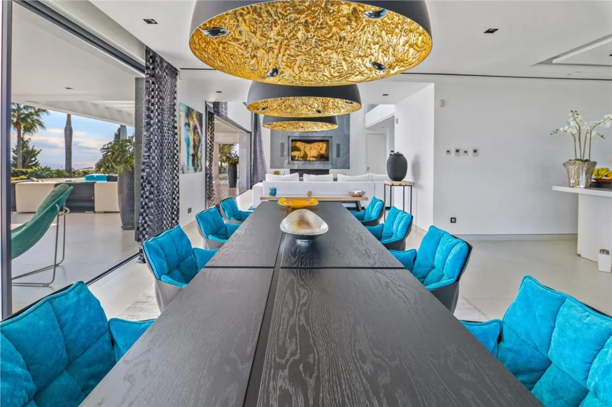 Contemporary Mediterranean Villa 95 — El Madroñal, Benahavis view 8