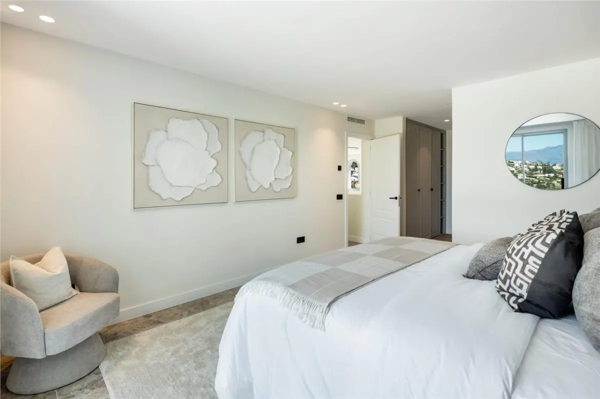 The El Paraíso Architectural Residence 158 — Estepona view 22