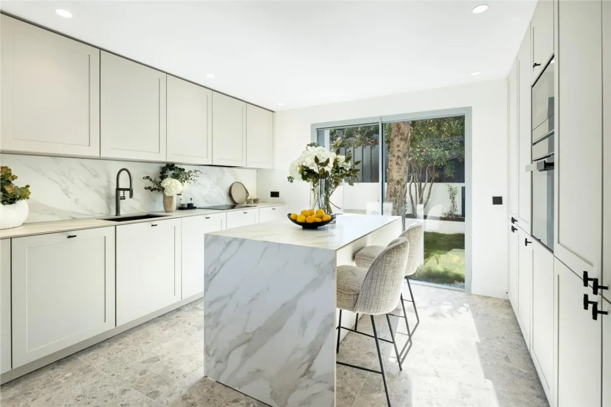The El Paraíso Architectural Residence 158 — Estepona view 5