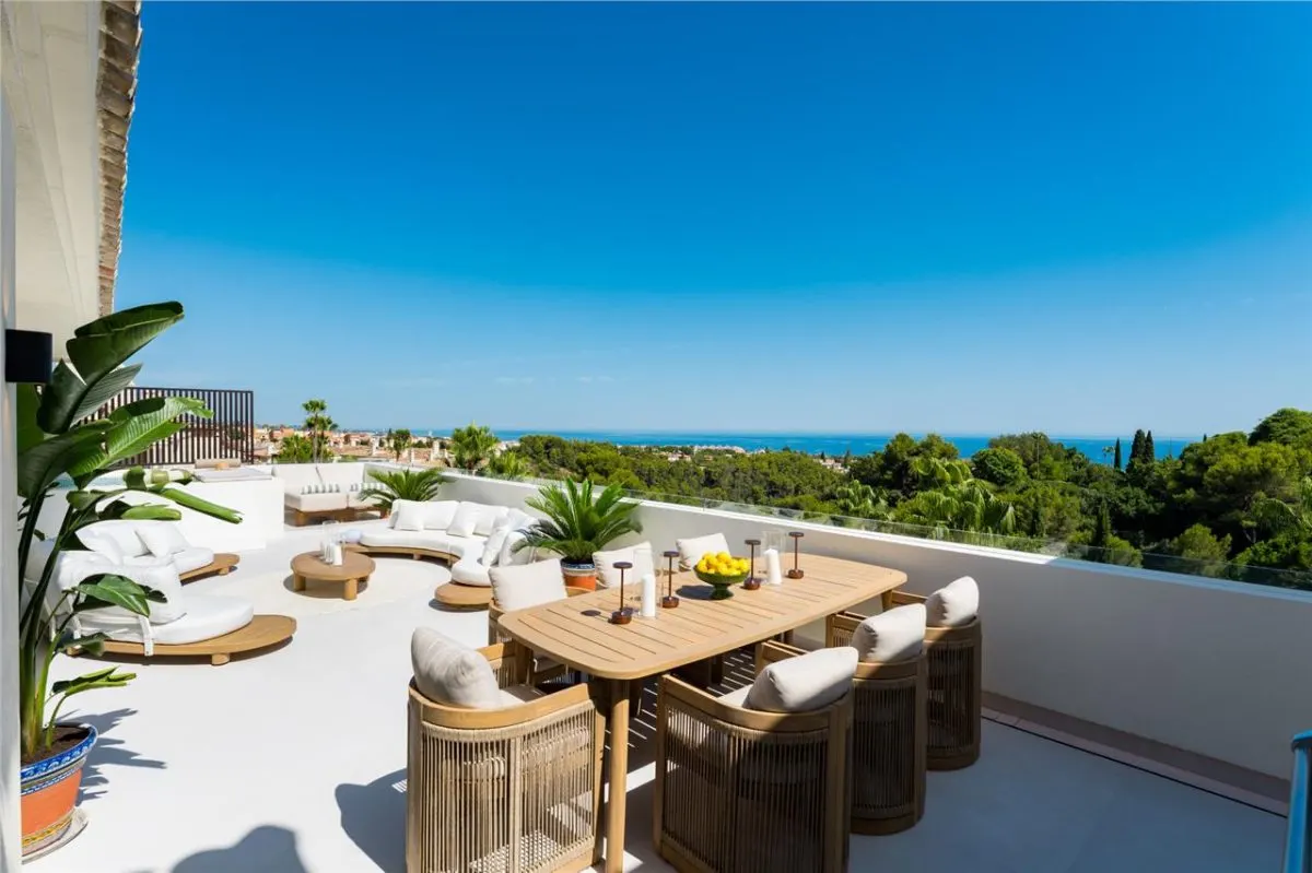 Panoramic Horizon Penthouse 140 — La Quinta, Marbella — Photograph 1