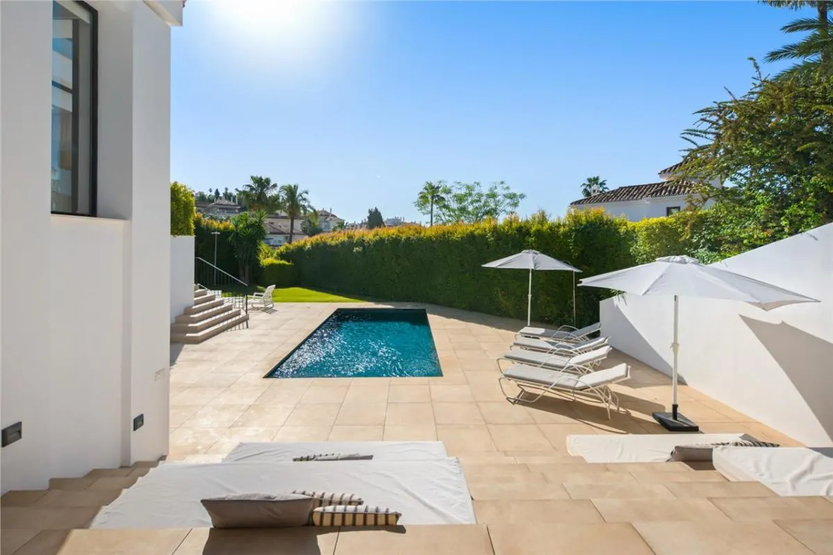 Contemporary Mediterranean Villa 151 — Marbesa, Marbella view 23