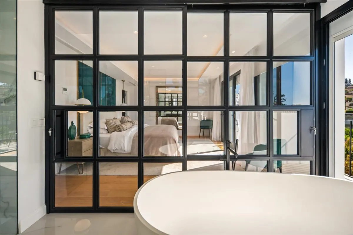 Contemporary Mediterranean Villa 151 — Marbesa, Marbella view 8