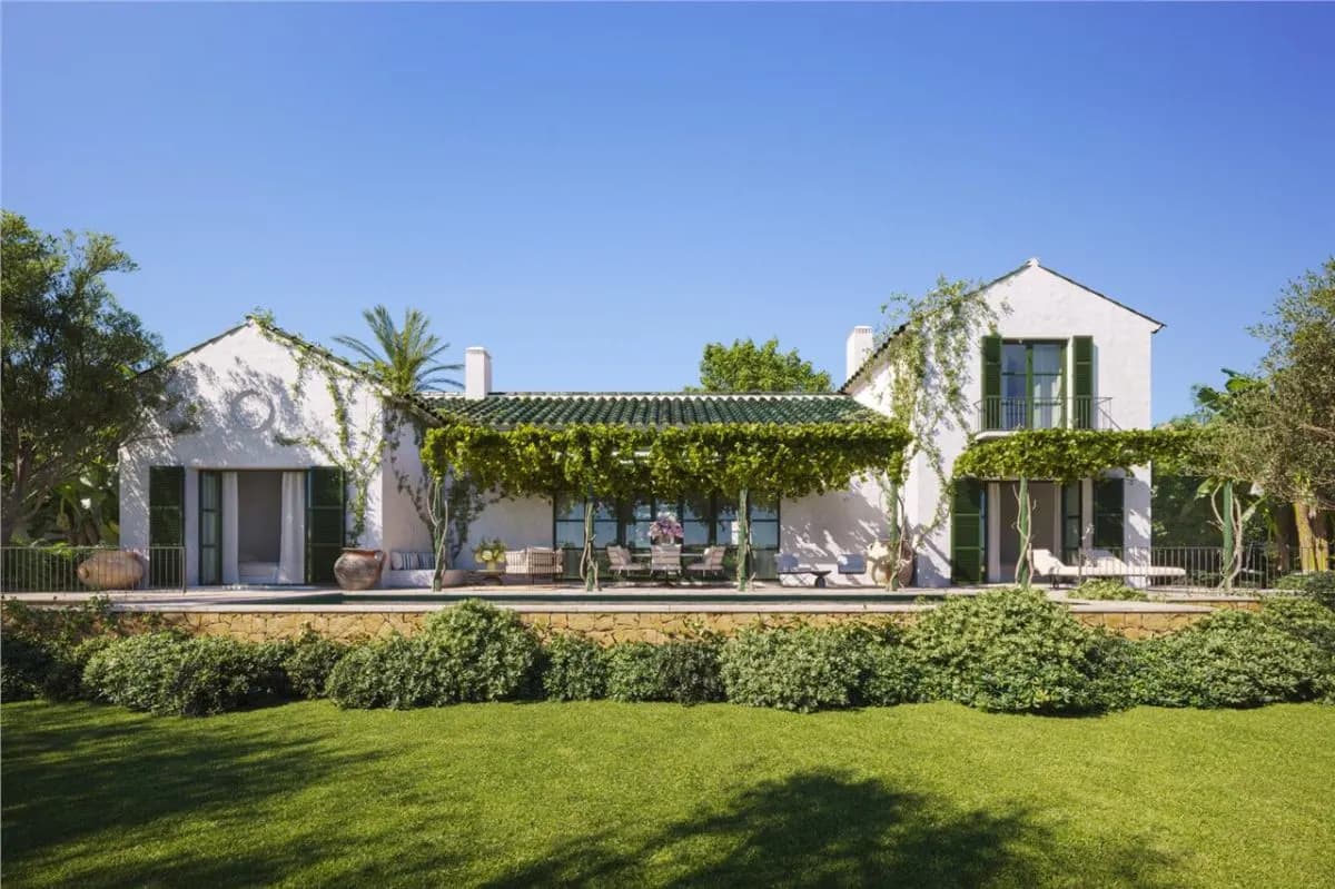 The Doña Julia Architectural Residence 114 — Casares view 7