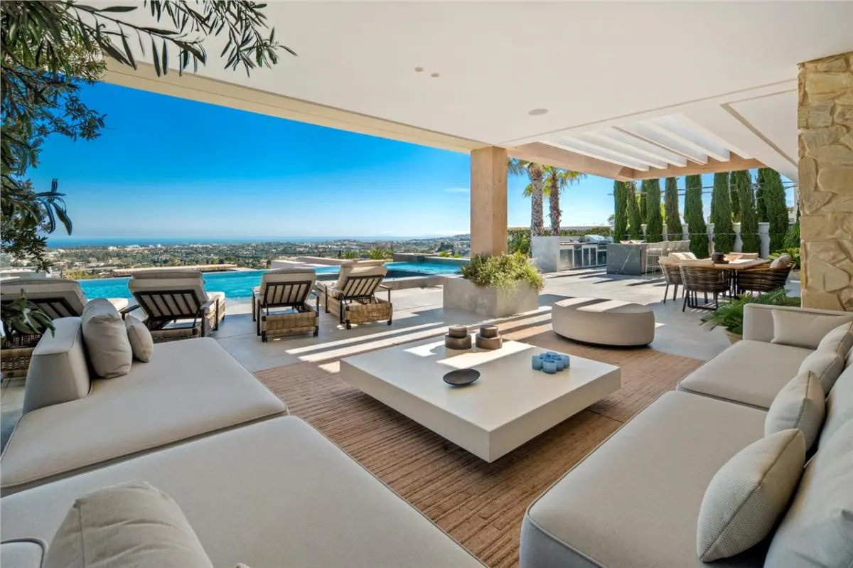 Villa Horizon 25 — La Zagaleta Private Estate, Benahavis view 2