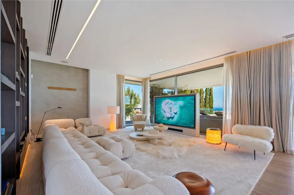 Villa Horizon 25 — La Zagaleta Private Estate, Benahavis view 5