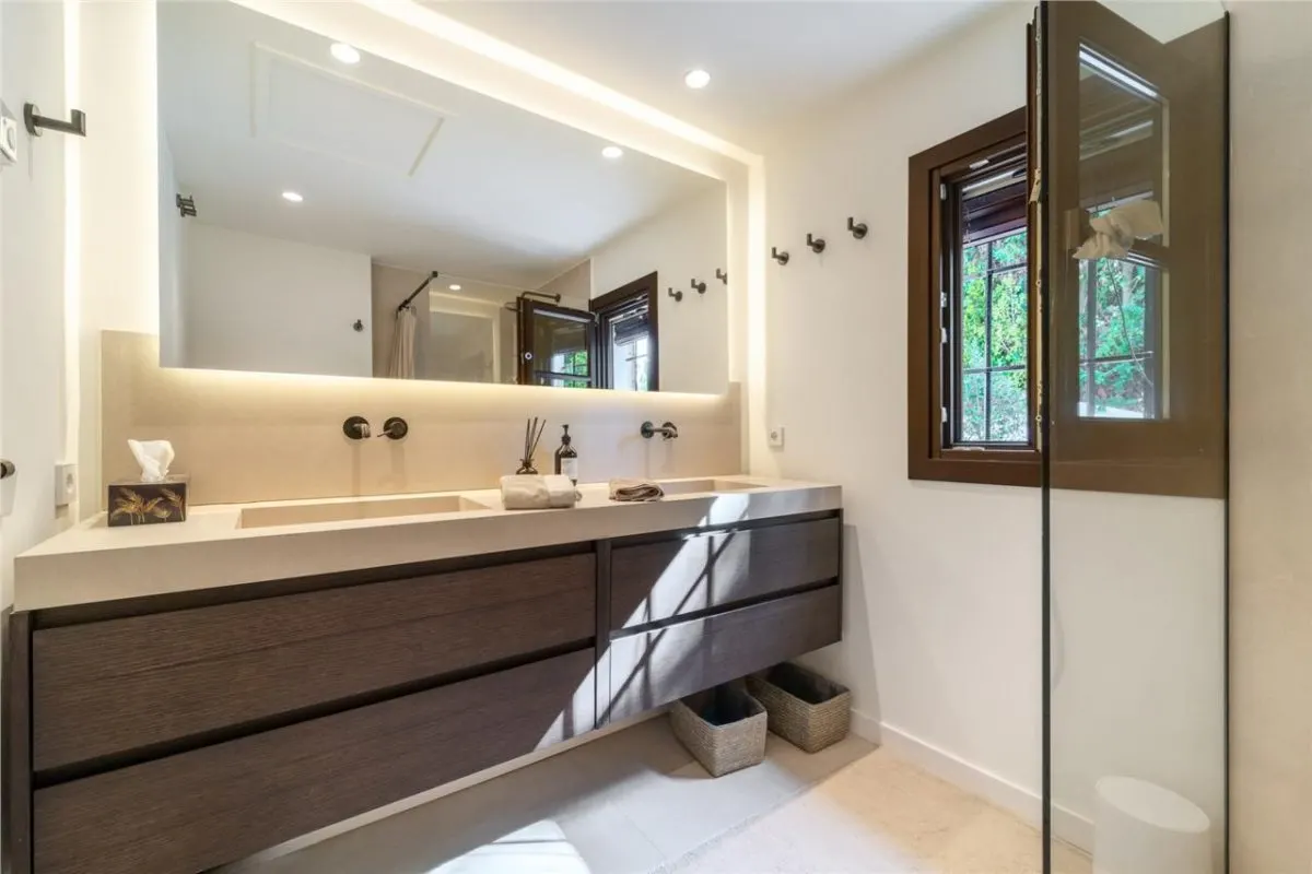 Villa Horizon 144 — San Pedro Beachside Private Estate, Marbella view 8