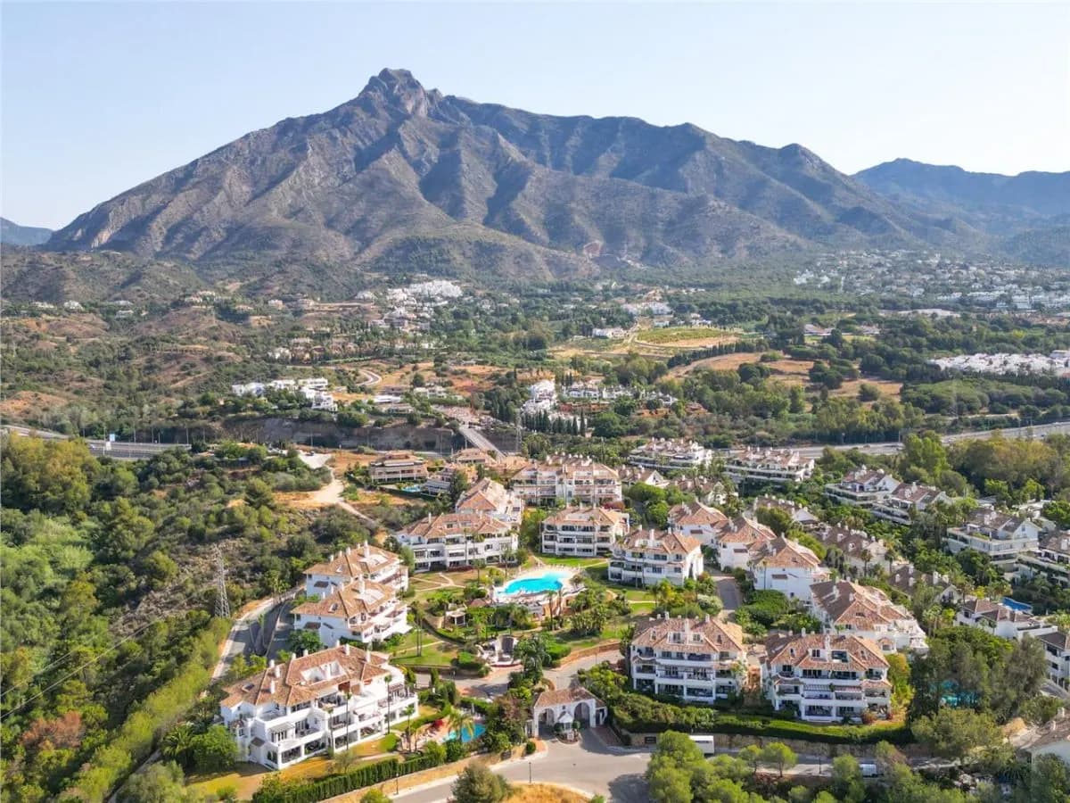 Panoramic Horizon Penthouse 143 — Calahonda, Marbella view 3
