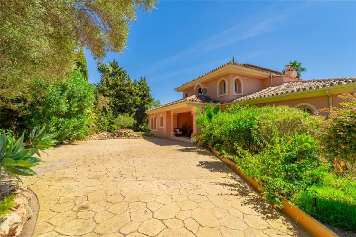 Private Belvedere Estate 156 — Nueva Andalucía, Marbella view 14