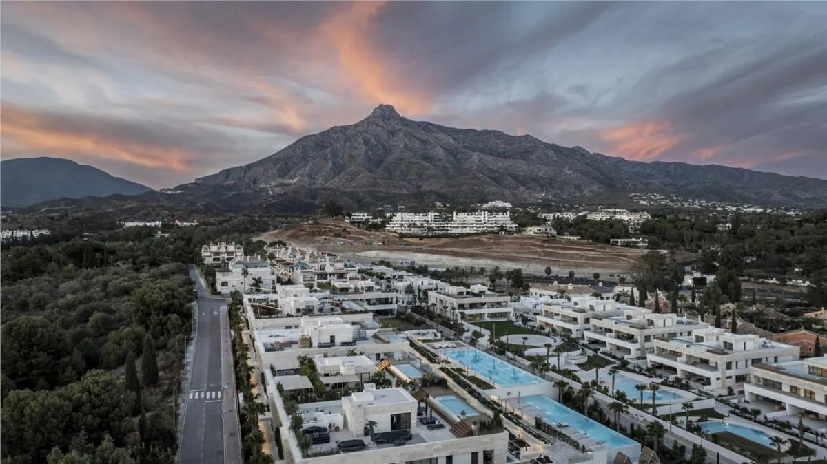 Contemporary Mediterranean Villa 119 — Guadalmina Baja, Marbella view 23