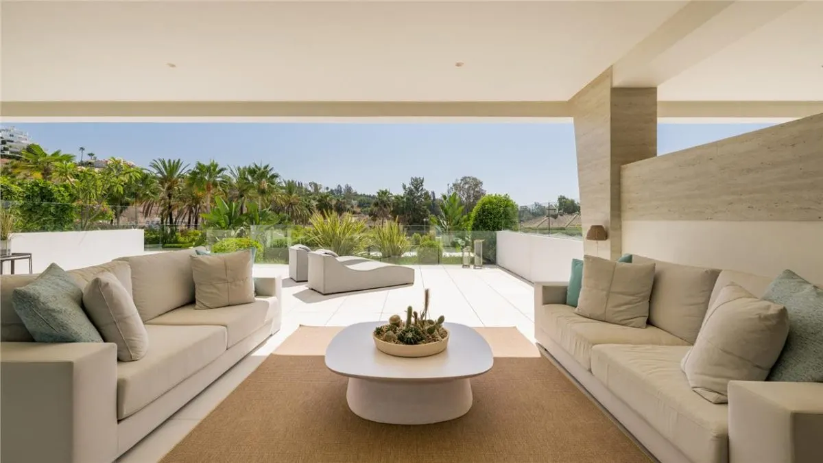 Contemporary Mediterranean Villa 119 — Guadalmina Baja, Marbella view 9