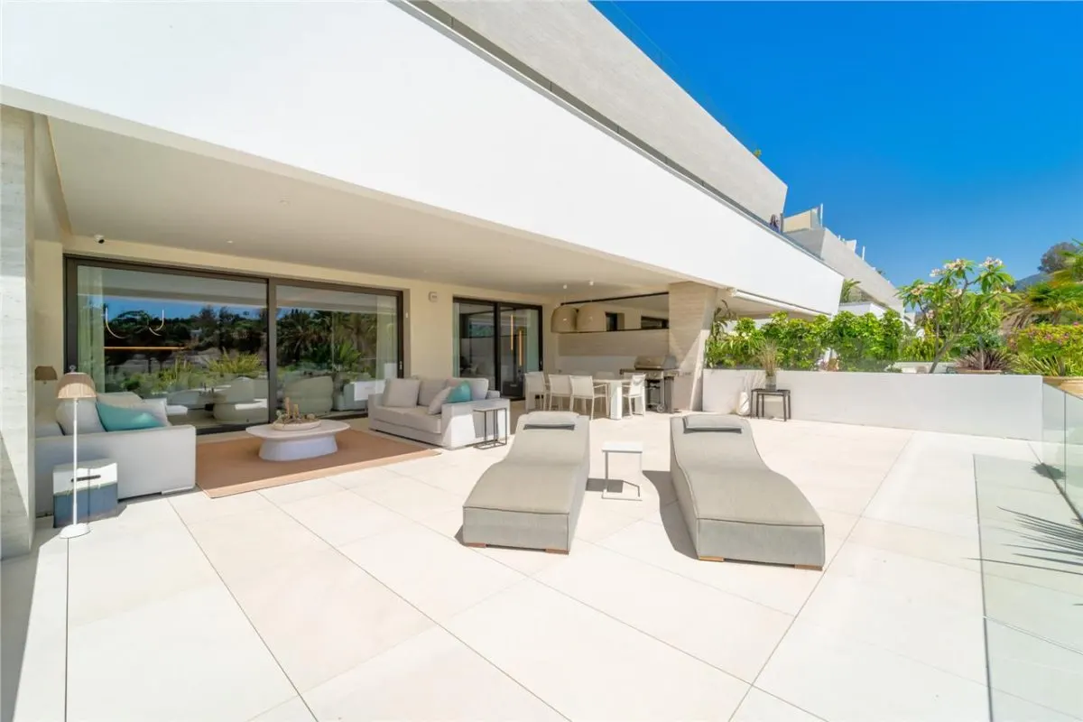 Contemporary Mediterranean Villa 119 — Guadalmina Baja, Marbella view 10